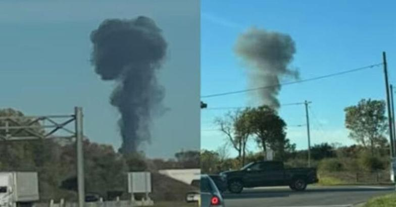 മിഷിഗണിലെ ബാത്ത് ടൗൺഷിപ്പിൽ ചെറുവിമാനം തകർന്നുവീണ് മൂന്ന് മരണം