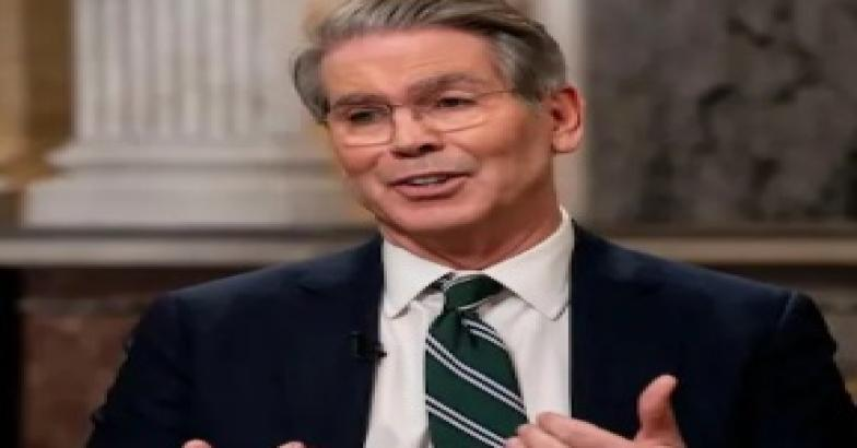 അനധികൃത കുടിയേറ്റക്കാർക്കുള്ള ആനുകൂല്യങ്ങൾ നിർത്തലാക്കും; യുഎസ് പൗരന്മാർക്ക് മാത്രമായി പരിരക്ഷ ഉറപ്പാക്കാൻ ട്രഷറി