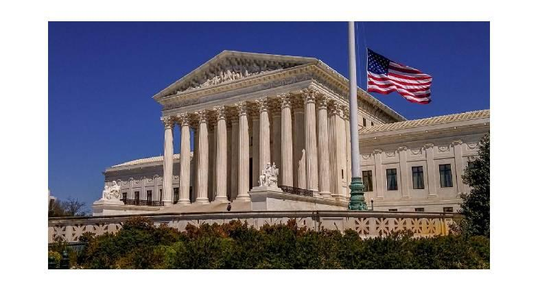 പൗരത്വ അവകാശം പരിമിതപ്പെടുത്താനുള്ള ട്രംപിന്റെ നീക്കം സുപ്രീം കോടതിയിൽ