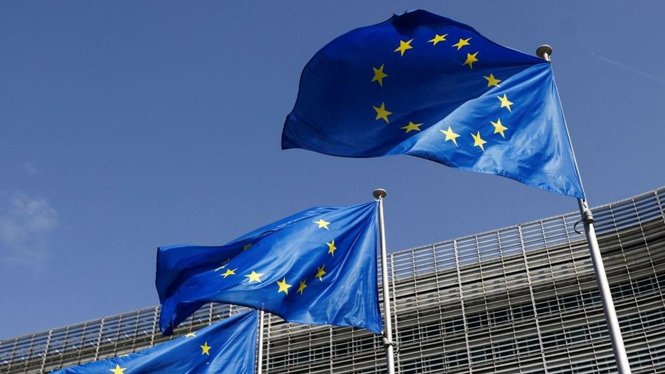  ട്രംപിൻ്റെ ഭീഷണിയിൽ തളരില്ല; 'ട്രേഡ് ബസൂക്ക' പ്രയോഗിക്കാനൊരുങ്ങി യൂറോപ്യൻ യൂണിയൻ