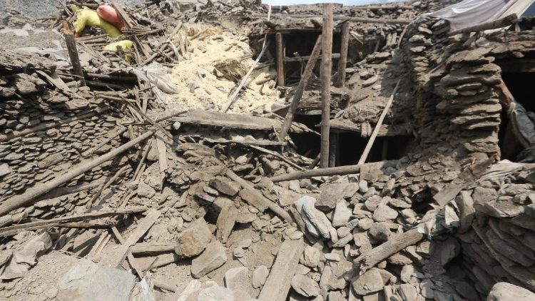 അഫ്ഗാനിസ്ഥാനിൽ ഭൂകമ്പ ദുരന്തം,പാപ്പാ അനുശോചിച്ചു