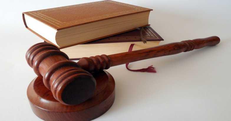 വിമാന ടിക്കറ്റിന്റെ റീഫണ്ട് നൽകിയില്ല: മേക്ക് മൈ ട്രിപ്പിന് പിഴയിട്ട് ഉപഭോക്തൃകോടതി 