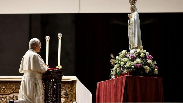 മരിയൻ ആദ്ധ്യാത്മികതയുടെ ജൂബിലി ആഘോഷത്തിന്റെ ഭാഗമായി ഫാത്തിമാ മാതാവിന്റെ തിരുസ്വരൂപം റോമിൽ