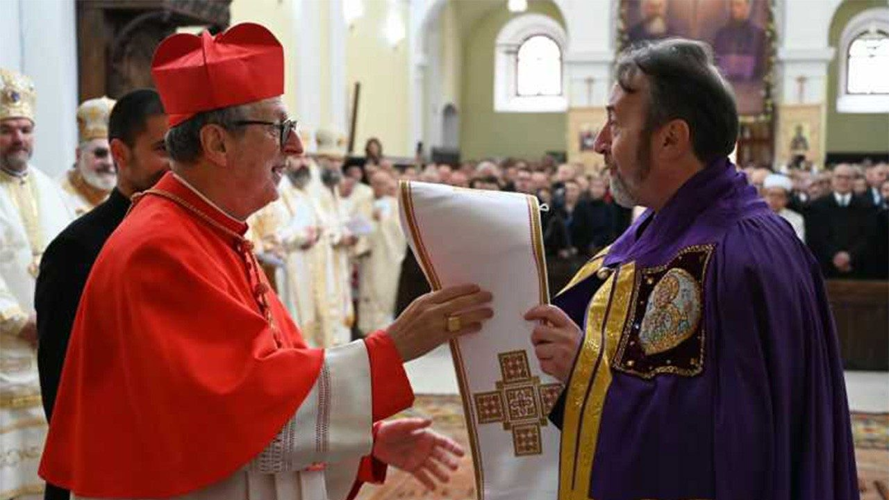 ഗ്രീക്ക് കത്തോലിക്കാ സഭ ആഗോളസഭയുടെ അഭിമാനവും, പ്രതീക്ഷയുമാണ്: കർദിനാൾ ഗുജറോത്തി