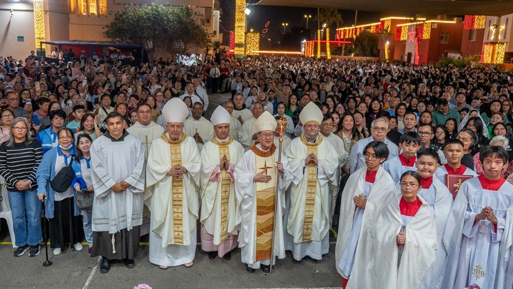 Cardinal Tagle visits the Vicariate of Southern Arabia