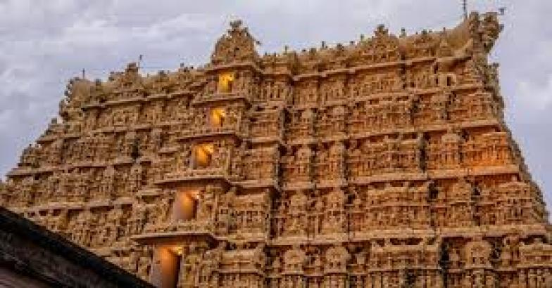 പത്മനാഭസ്വാമി ക്ഷേത്രത്തിലെ വിഗ്രഹങ്ങൾ കടത്താനും നീക്കം; എസ്ഐടിയോട് നിർണായക വെളിപ്പെടുത്തൽ
