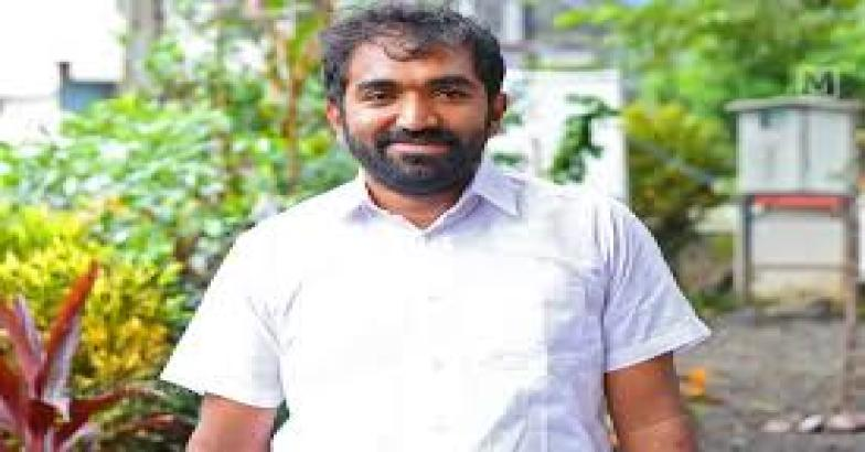 നിയമസഭാ തിരഞ്ഞെടുപ്പിൽ പുതുപ്പള്ളി മണ്ഡലത്തിൽ നിന്ന് മാറി നിൽക്കാൻ തയ്യാറെന്ന് ചാണ്ടി ഉമ്മൻ
