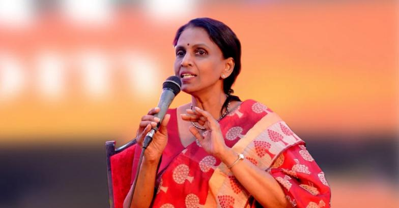 ആർ  ശ്രീലഖേക്കെതിരായ ഹർജിയിൽ മറുപടിക്ക് സമയം തേടി അതിജീവിത