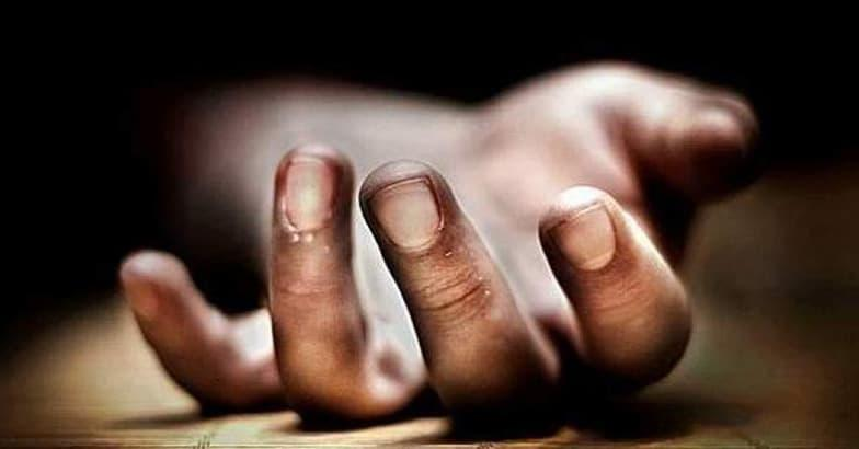 പാലക്കാട് ആദിവാസി യുവാവ് വീട്ടിനുള്ളിൽ മരിച്ച നിലയിൽ