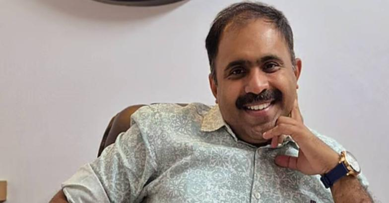 "കെട്ടിയിറക്കുന്ന സ്ഥാനാർഥികൾ വേണ്ട"; ആറന്മുളയിൽ അബിൻ വർക്കിക്കെതിരെ ഡിസിസി