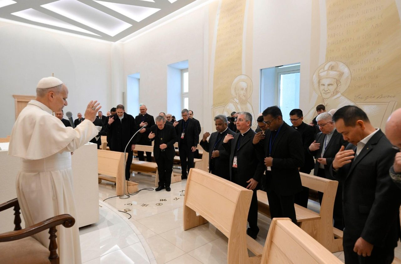 Pope to Salesians: Continue your service in areas of poverty and war
