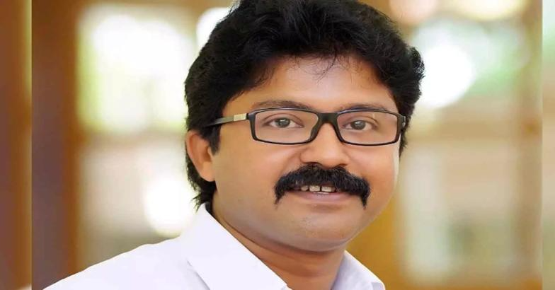 പെരുമ്പാവൂരിൽ മത്സരിക്കാൻ താൻ യോഗ്യനെന്ന് എൽദോസ് കുന്നപ്പിള്ളി 