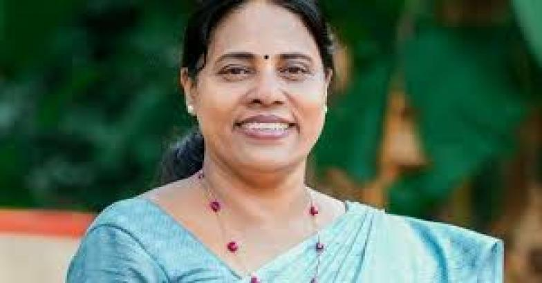 ലാലി ജെയിംസിനെ കോൺഗ്രസിൽ തിരിച്ചെടുത്തു