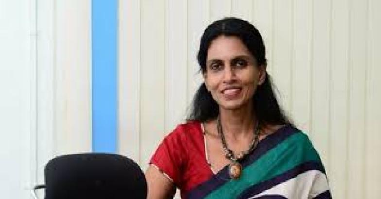 'കേരളത്തിൽ സ്ത്രീ സുരക്ഷയില്ല, ലൗ ജിഹാദ് നടക്കുമ്പോൾ സർക്കാർ കണ്ണടച്ചു'; വിവാദ പ്രസംഗവുമായി ആർ ശ്രീലേഖ