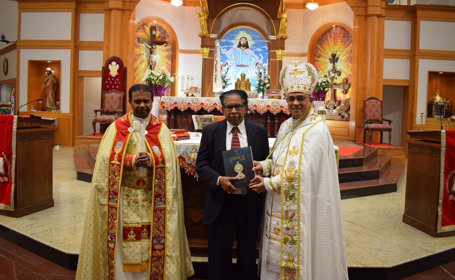 സിറോ-മലബാർ യൂഖറിസ്റ്റിക് കോൺഗ്രസ് 2025 സ്മരണിക “സിബാച്” ചിക്കാഗോയിൽ പ്രകാശനം ചെയ്തു