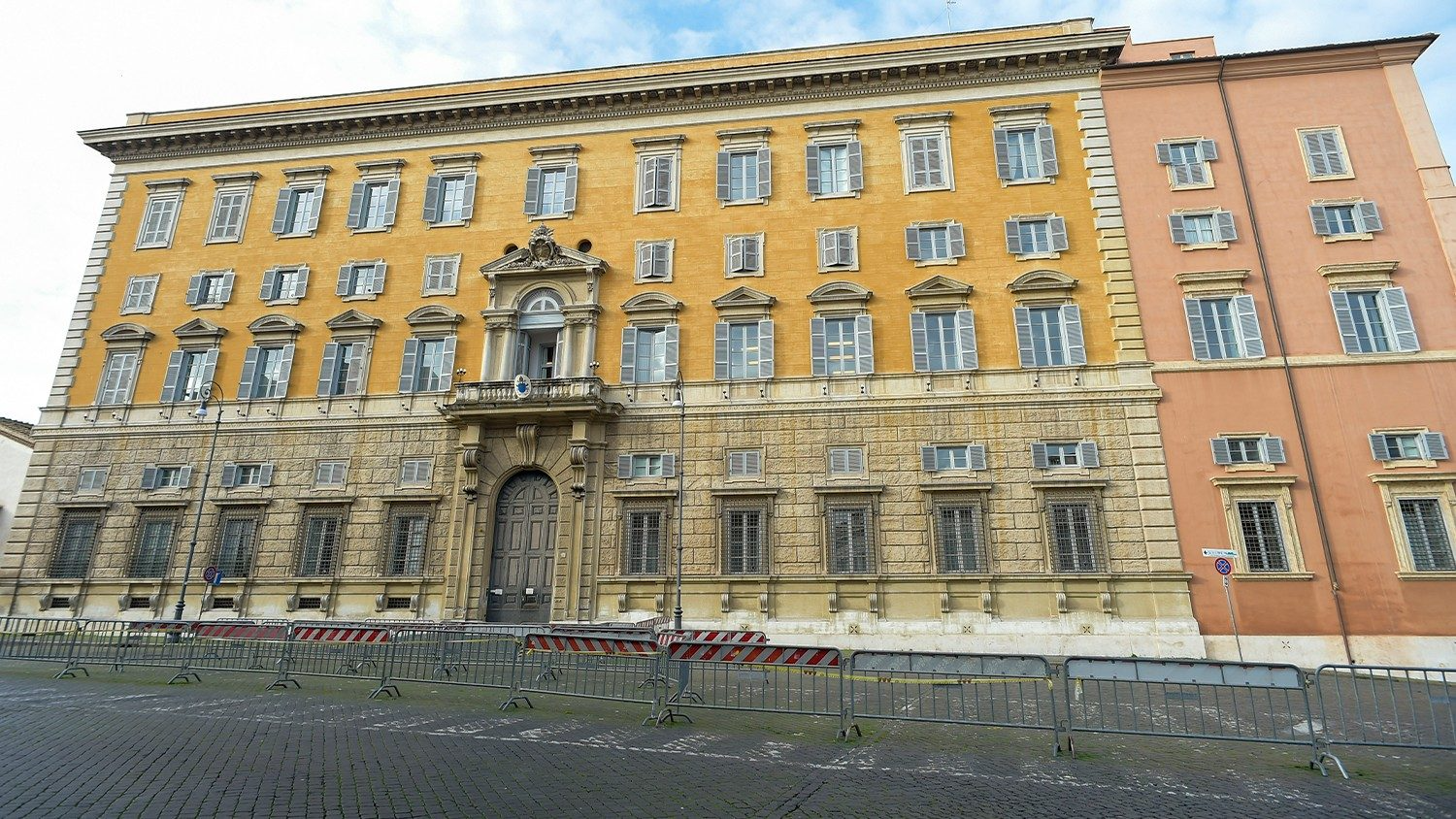 Cardinal Fernández to Pius X Society: Ordaining new bishops is schismatic act