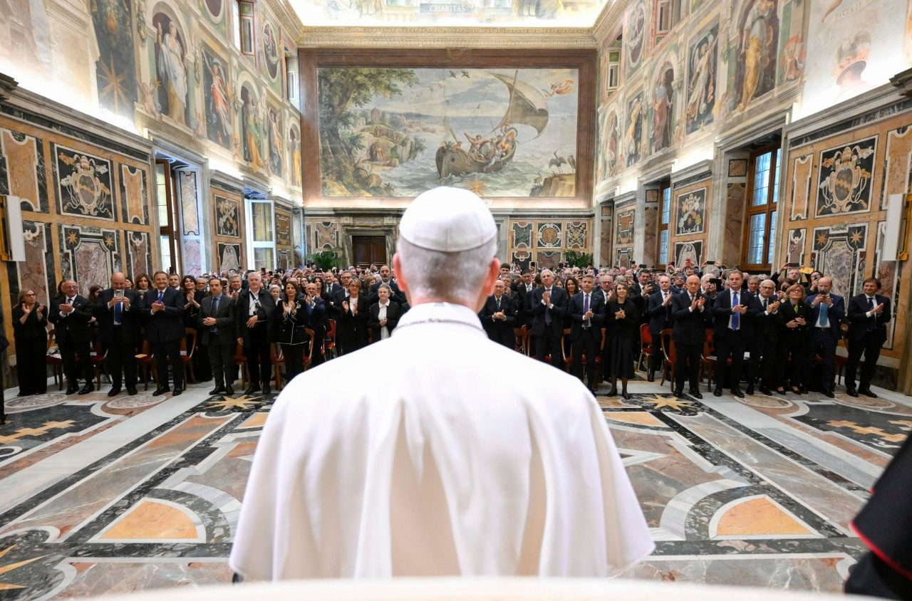 Pope: People must always be at center of banking and financial systems