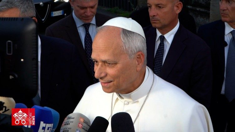 Pope: Help the suffering people of Gaza and respect human rights of all