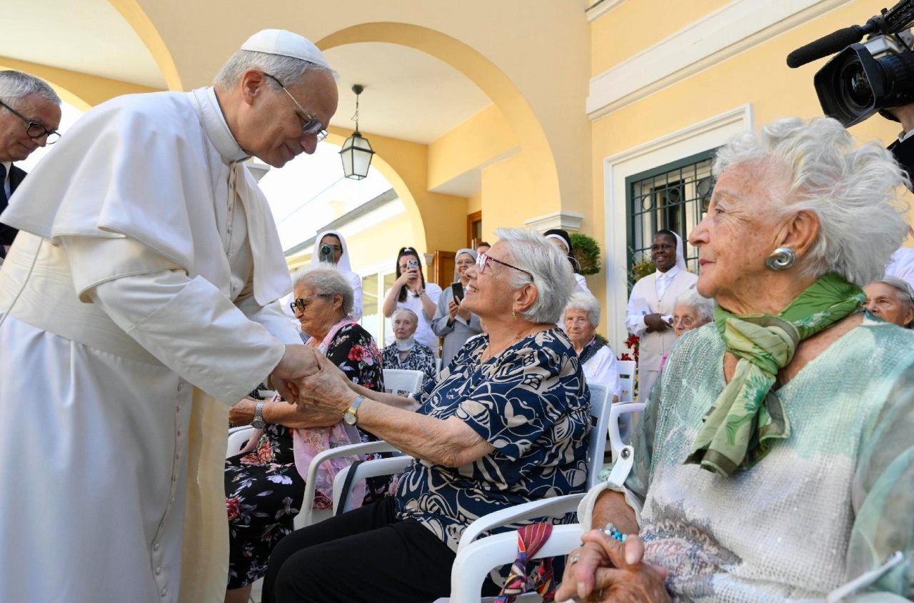 Pope to grandparents and elderly: God's loving eyes are upon you at all times
