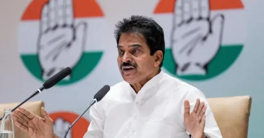 വീര്യം കുറഞ്ഞ മദ്യത്തിനു നികുതി ഇളവ് നല്‍കിയതിലും ധാതുമണല്‍ ഖനനത്തിലും ചില ആശങ്കകള്‍ ഉണ്ടായിട്ടുണ്ടെന്ന്   കെസി വേണുഗോപാല്‍ 