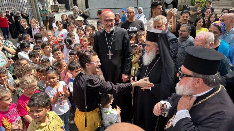 Patriarchs of Jerusalem visit Gaza's wounded faithful