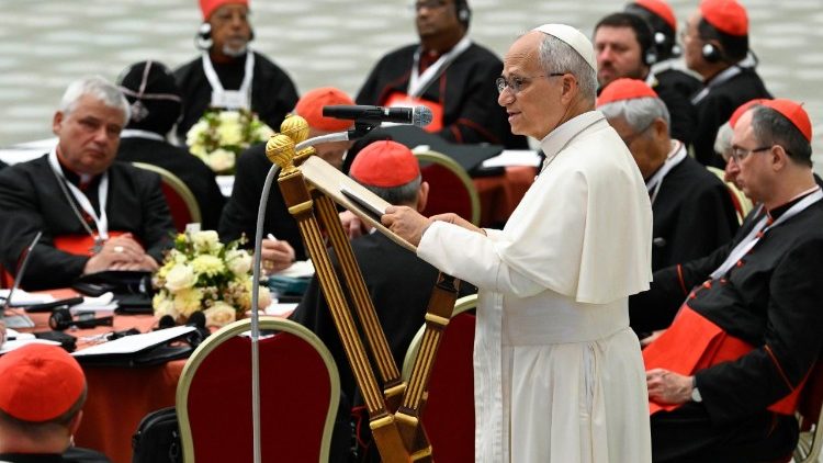 Pope Leo opens Consistory, asks Cardinals for frankness, loyalty