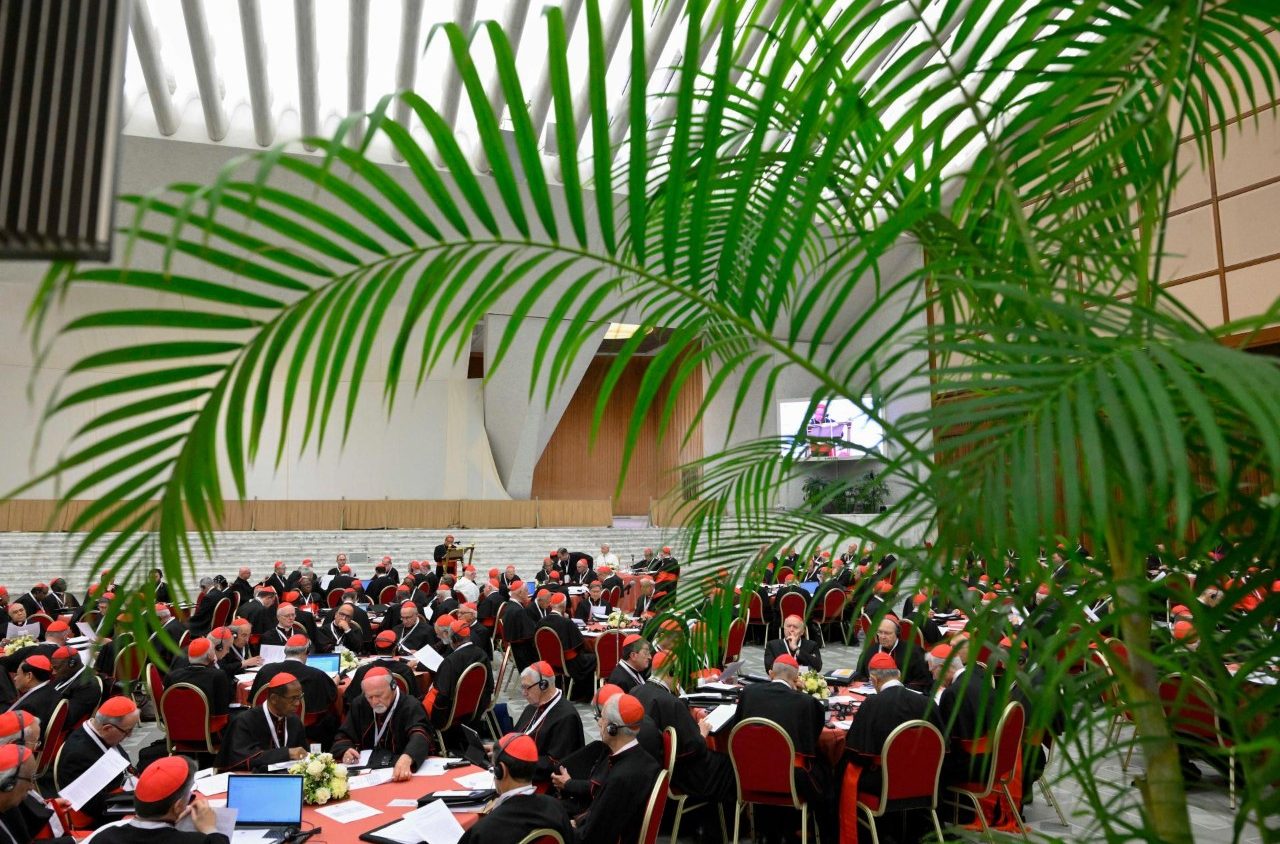Consistory: First day of discussions concludes with a focus on peace