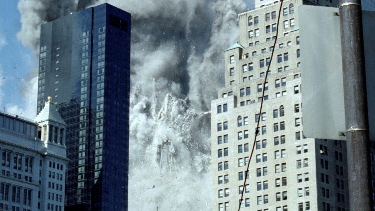 Pope: Remembering the tragedy of 9/11 urges us to work for peace