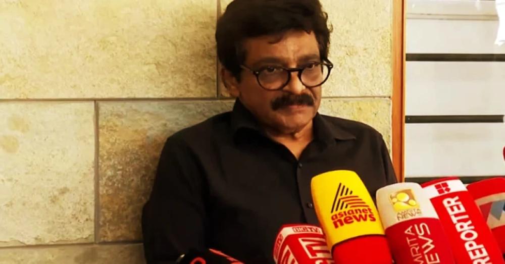 പദവിക്ക് പിന്നാലെ നടന്നിട്ടില്ല, തീരുമാനം മാധ്യമങ്ങളിലൂടെ അറിഞ്ഞു: ഭരണപരിഷ്കാര കമ്മീഷൻ അധ്യക്ഷ നിയമന വിവാദത്തിൽ എം കെ മുനീർ