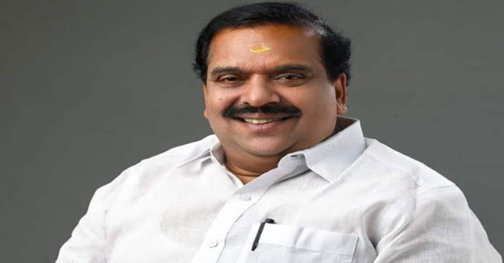 പിണറായി വിജയനെതിരെ എഫ്.ഐ.ആറില്ല, വി.വി. രാജേഷിനെതിരെ എഫ്.ഐ.ആർ