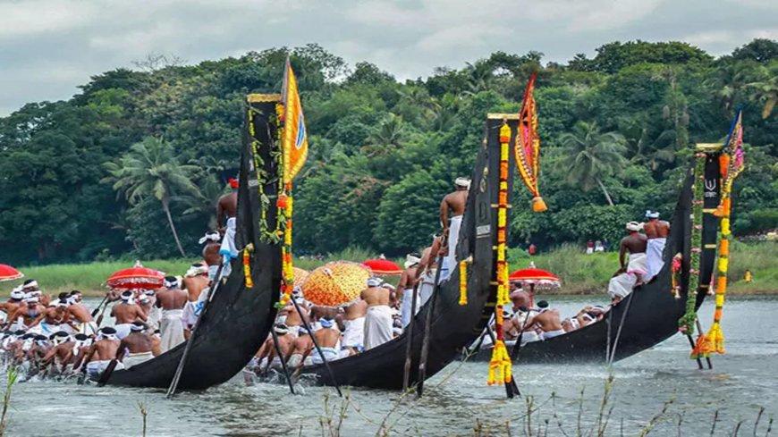 ബേപ്പൂരില്‍ രണ്ടരക്കോടി മുടക്കി വാട്ടര്‍ ഫെസ്റ്റിന് അനുമതി ; ആലപ്പുഴയില്‍ വള്ളംകളി വേണ്ടെന്നും സര്‍ക്കാര്‍ നിലപാട് ; വിമര്‍ശനം